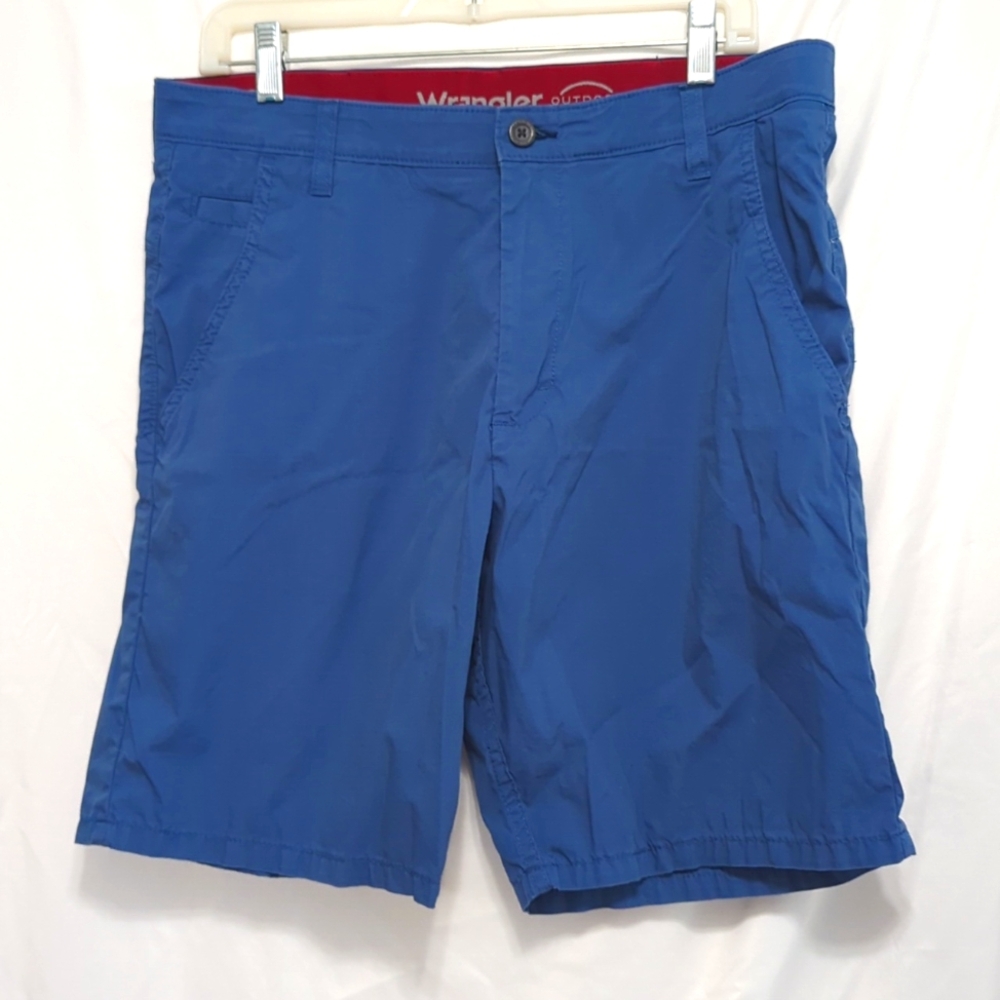 Men's Wrangler Outdoor Shorts